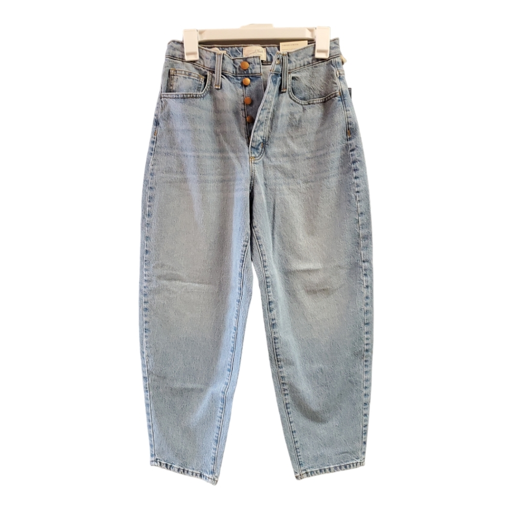 Women's Super-High Rise Tapered Ballon Jeans
